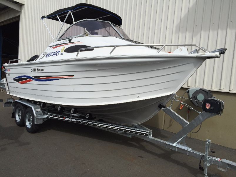 DMW Premier 585 & 585T Boat Trailer
