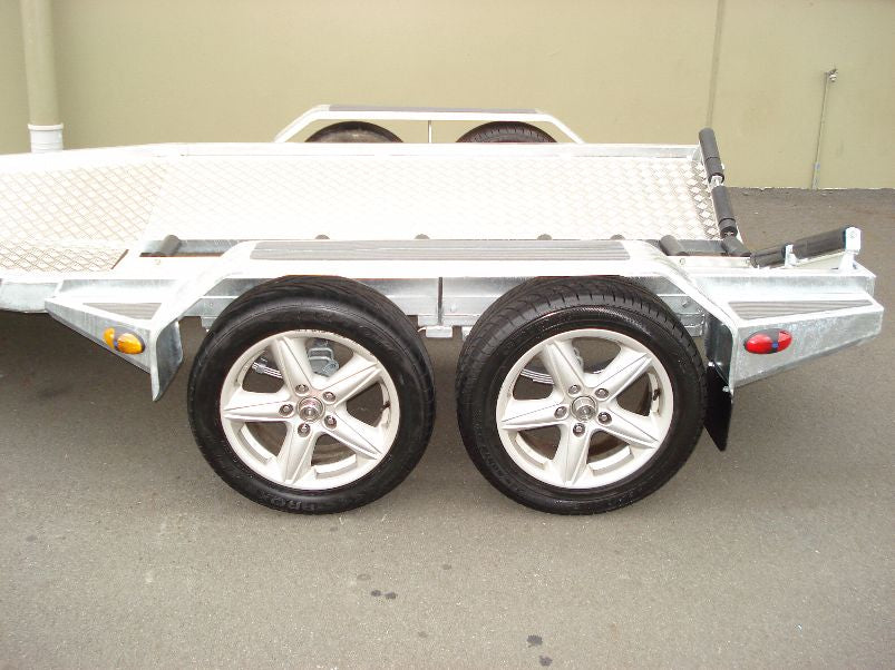 DMW Performance Ski Boat Trailer