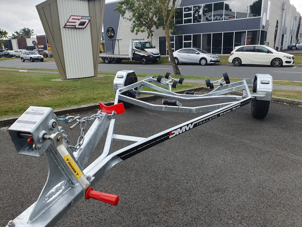 DMW Premier 480 Boat Trailer