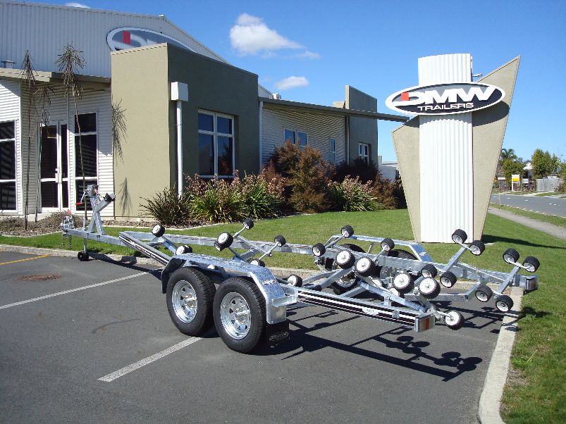 DMW Premier 670T Boat Trailer