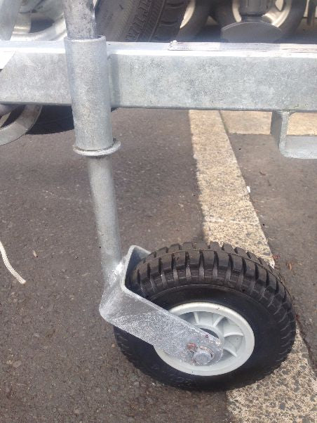 DMW Premier 360 Boat Trailer