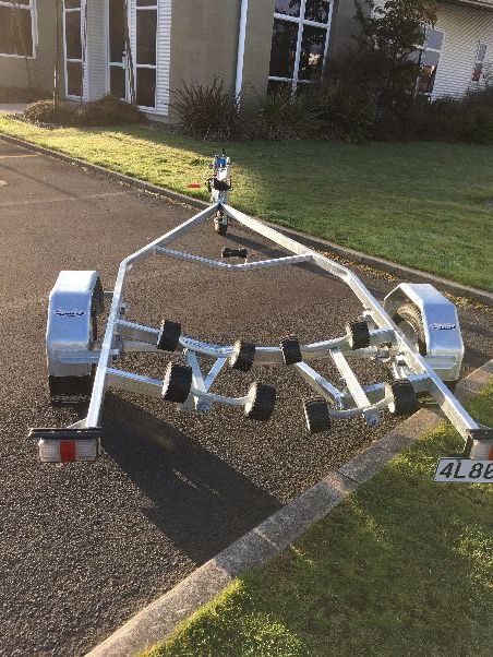DMW Premier 360 Boat Trailer