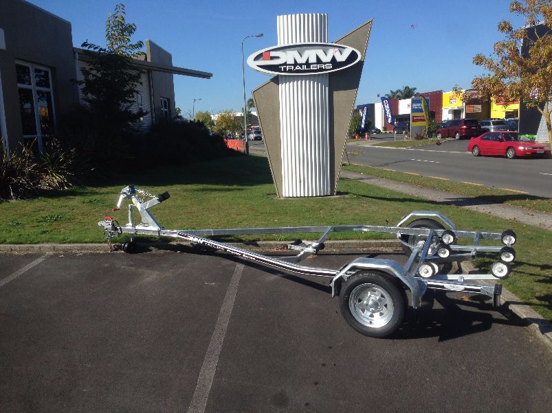 DMW Premier 440 Boat Trailer