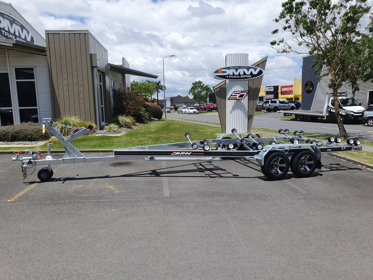 DMW Premier 690THD Boat Trailer