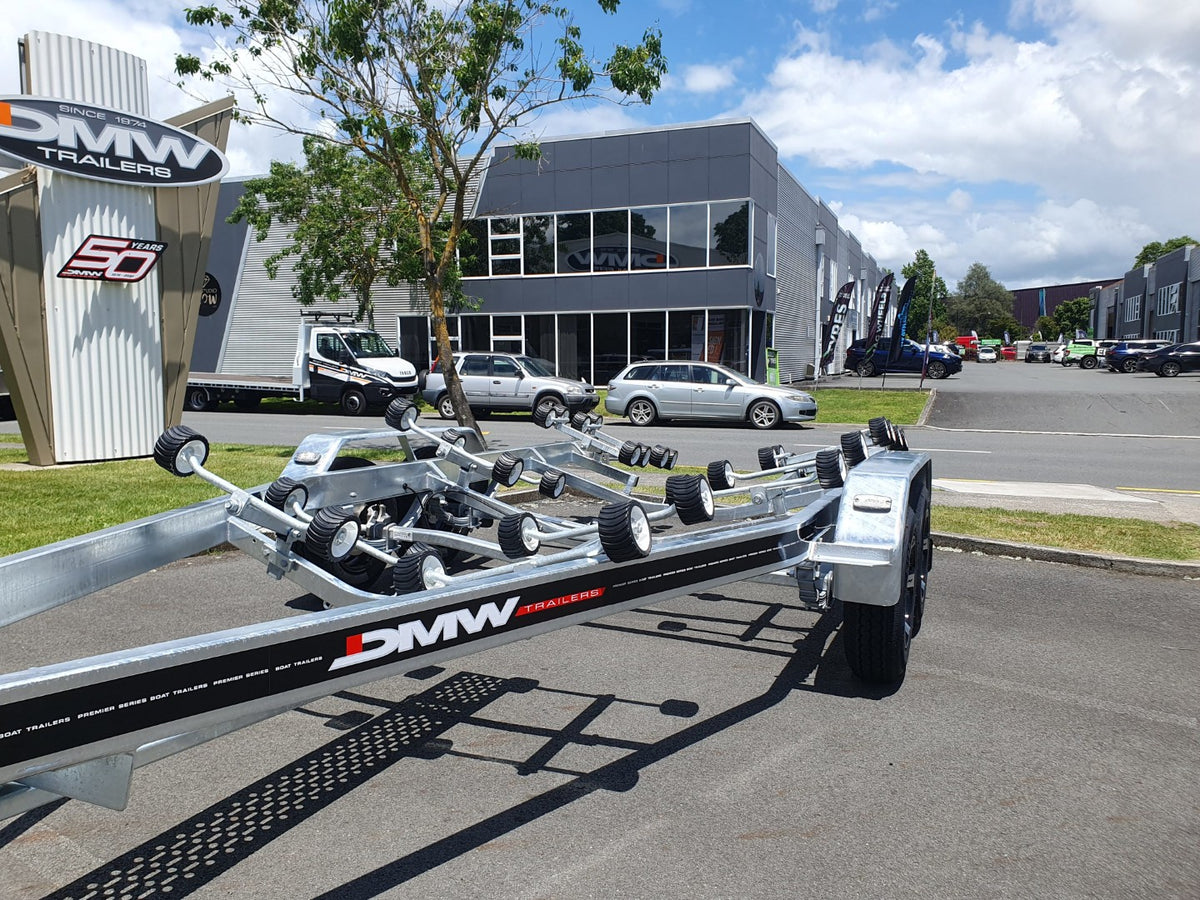 DMW Premier 690THD Boat Trailer