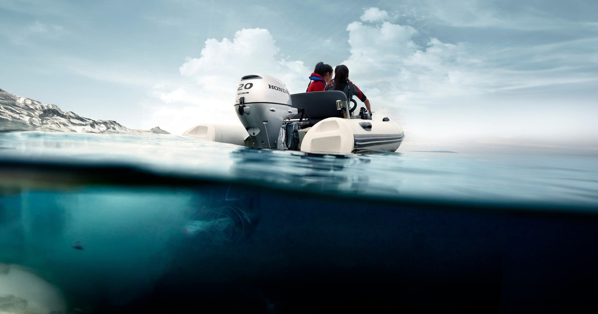 Honda BF20 Outboard Motor - 20" Shaft