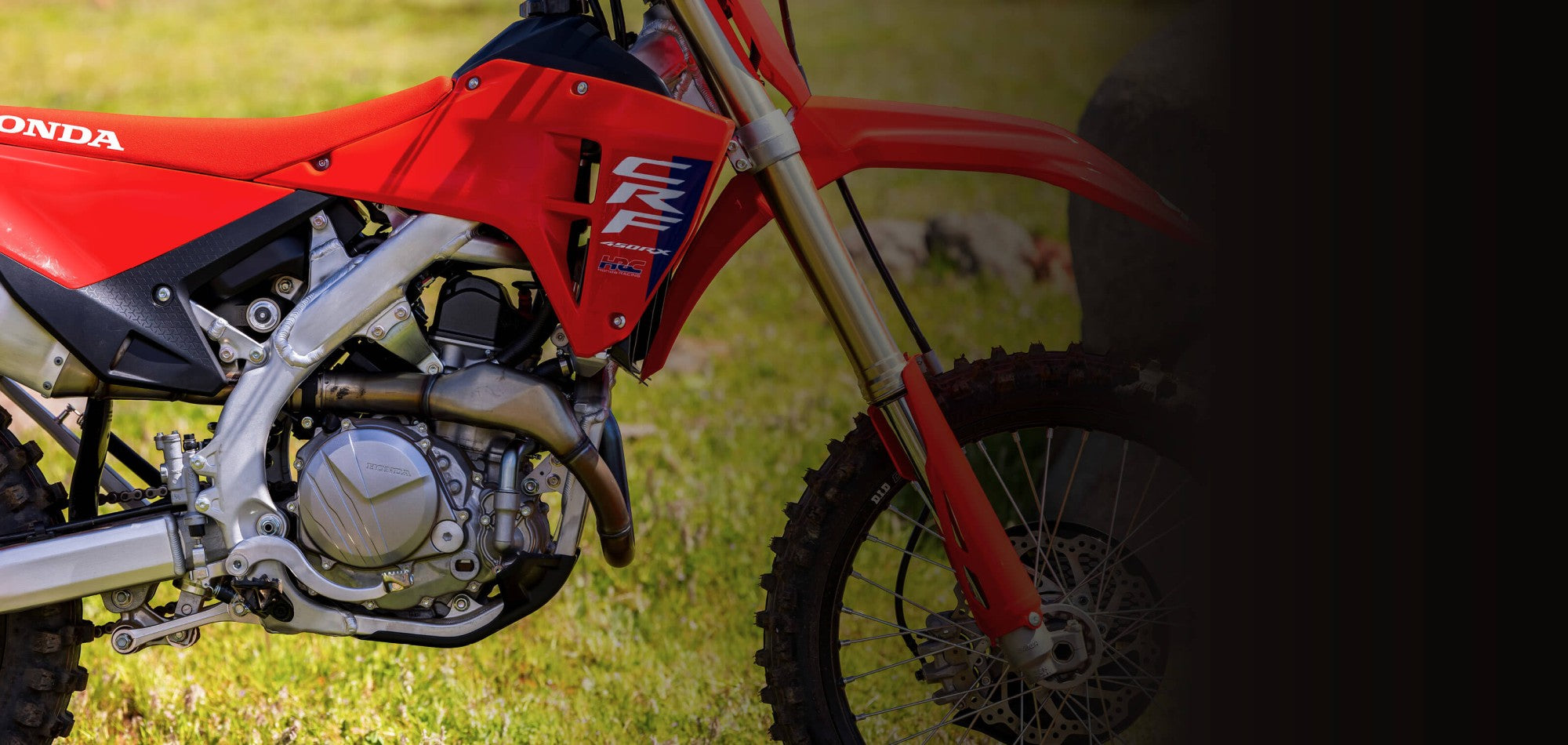 crf450rx-product-page-content-banner-desktop-img1-3200x1520.jpg