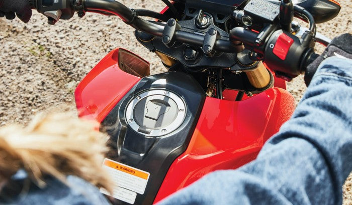 msx125grom-product-page-desktop-feature-tiles-img3-1780x1040-01.jpg