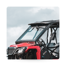Honda Pioneer 520 Tip Out Screen