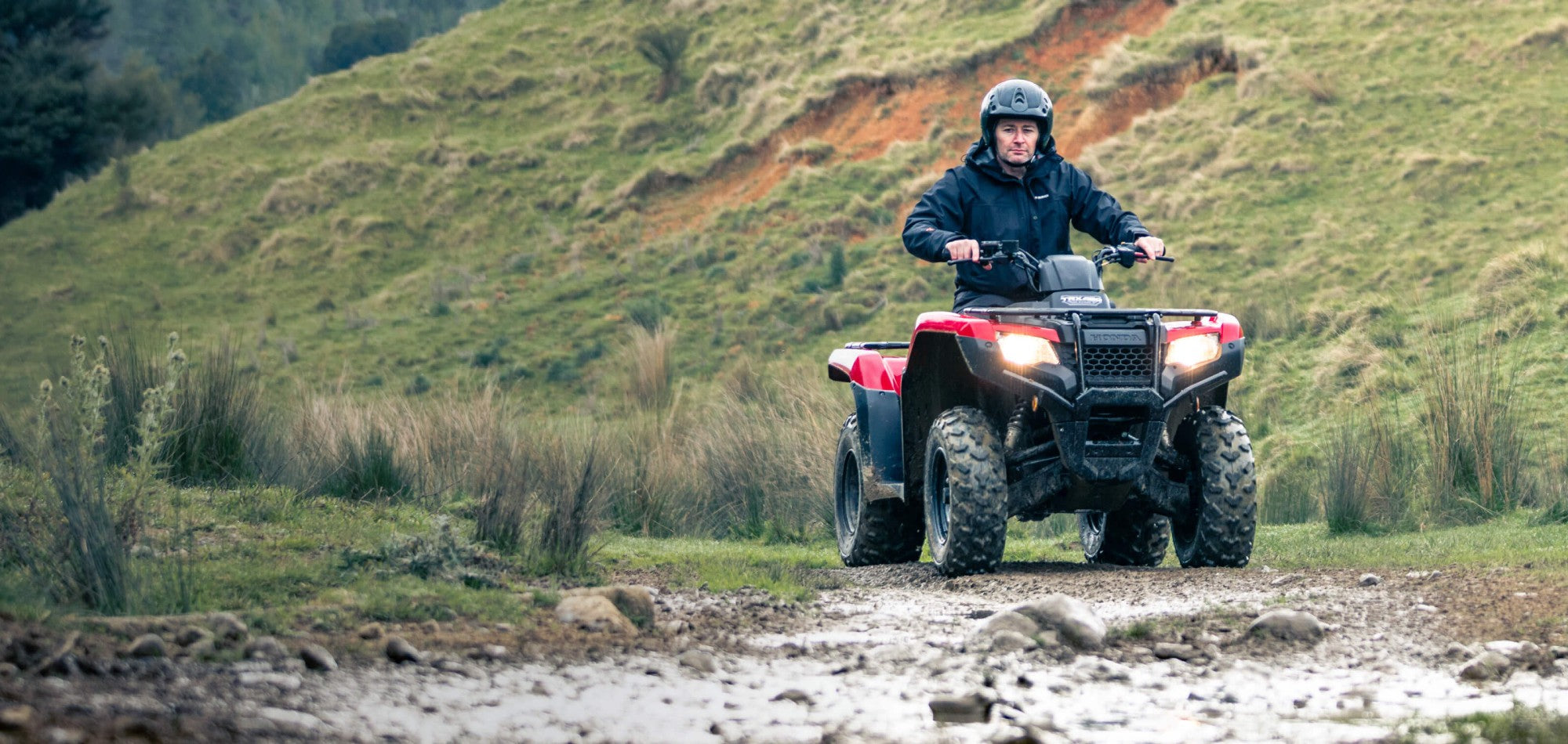 trx420fa6-dct-3200-x-1520.jpg